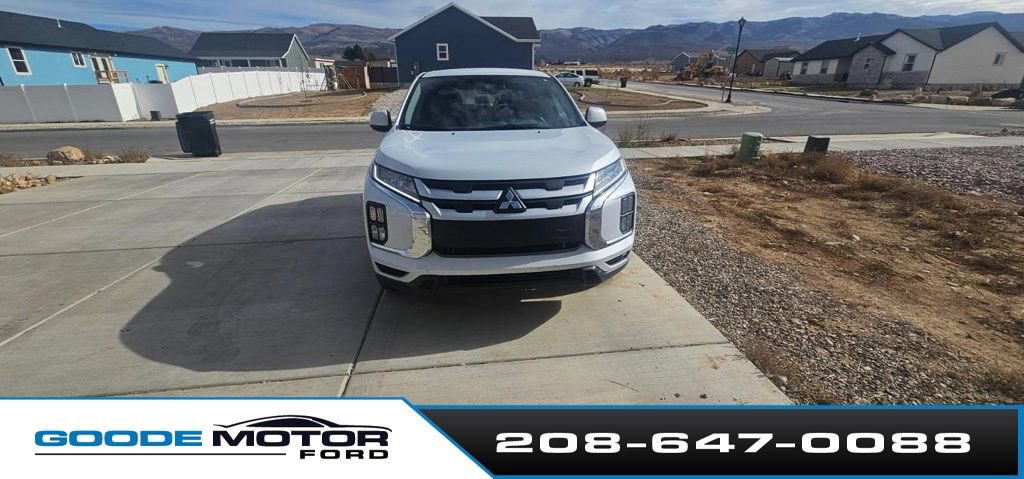 Used 2024 Mitsubishi Outlander Sport ES AWD/4WD image 1