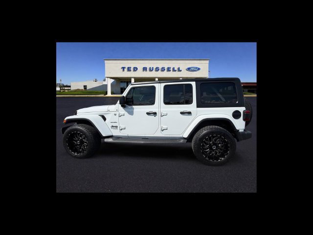 Used 2019 Jeep Wrangler Unlimited Sahara w/ Safety Group AWD/4WD image 9