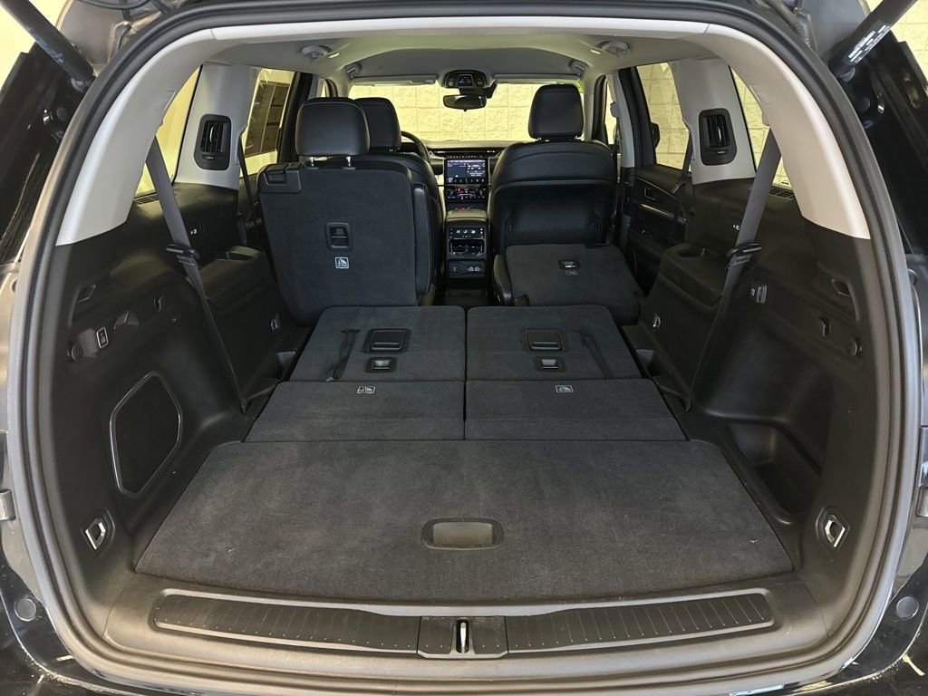 Used 2022 Jeep Grand Cherokee L Limited image 24