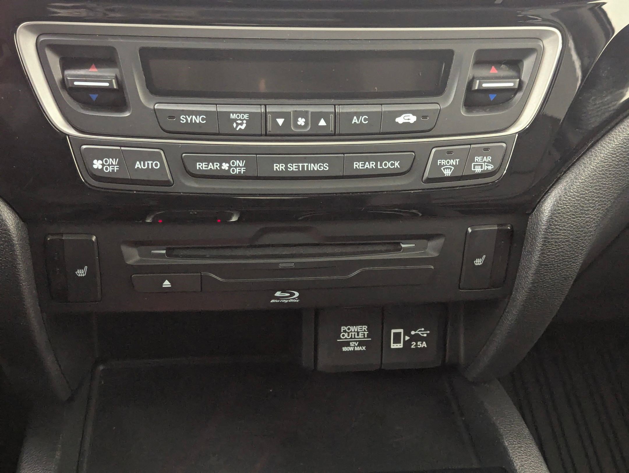 Used 2022 Honda Pilot Touring image 29