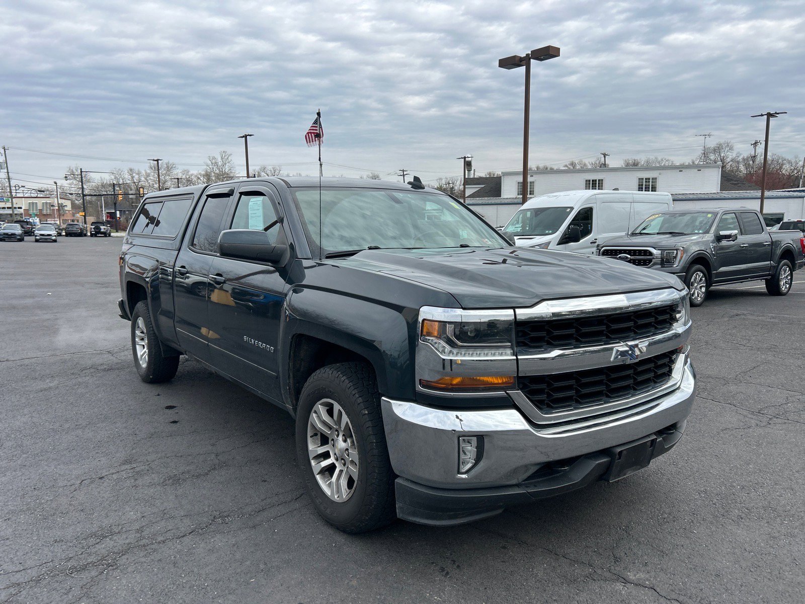 Used 2017 Chevrolet Silverado 1500 LT w/ All Star Edition image 3