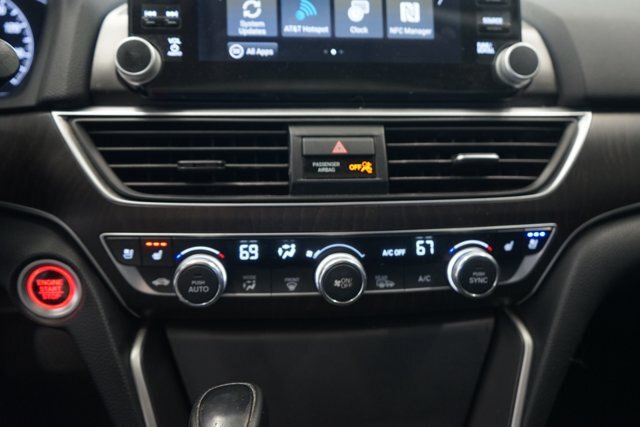 Used 2018 Honda Accord Touring image 33