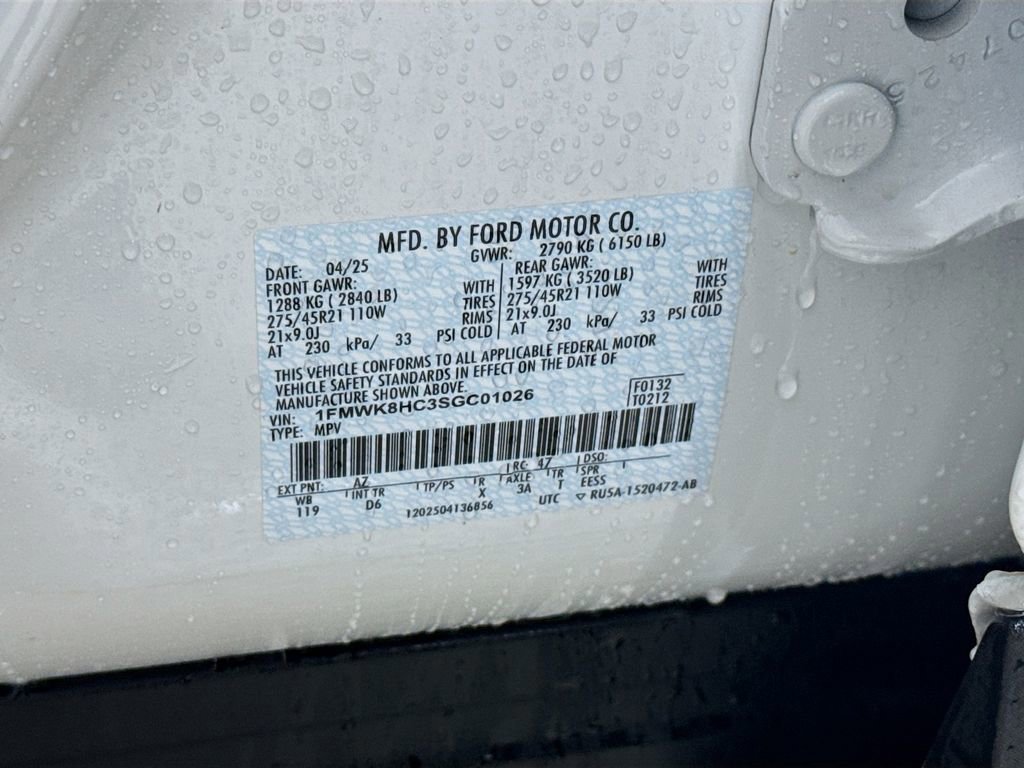 Certified 2025 Ford Explorer Platinum w/ Ultimate Package image 35