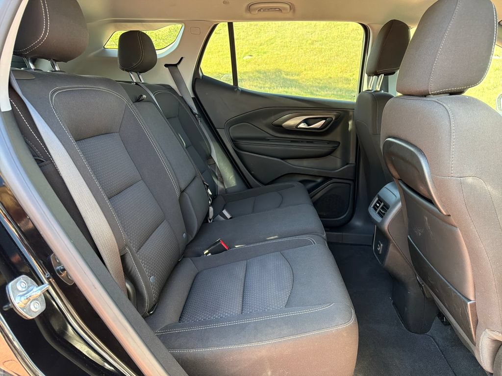 Used 2024 GMC Terrain SLE AWD/4WD image 27