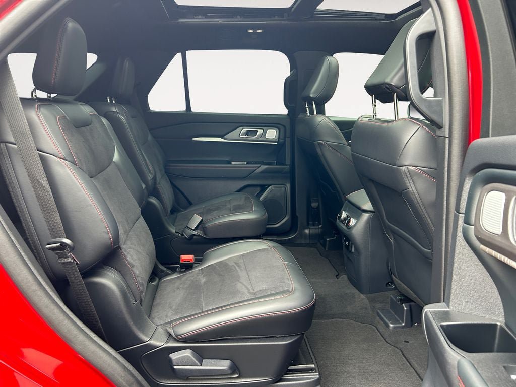 Certified 2025 Ford Explorer ST w/ Sun And Sound Package AWD/4WD image 23