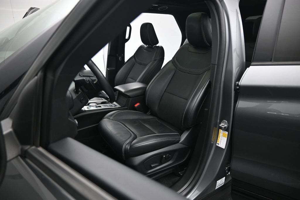 Certified 2023 Ford Explorer ST w/ Equipment Group 401A AWD/4WD image 9