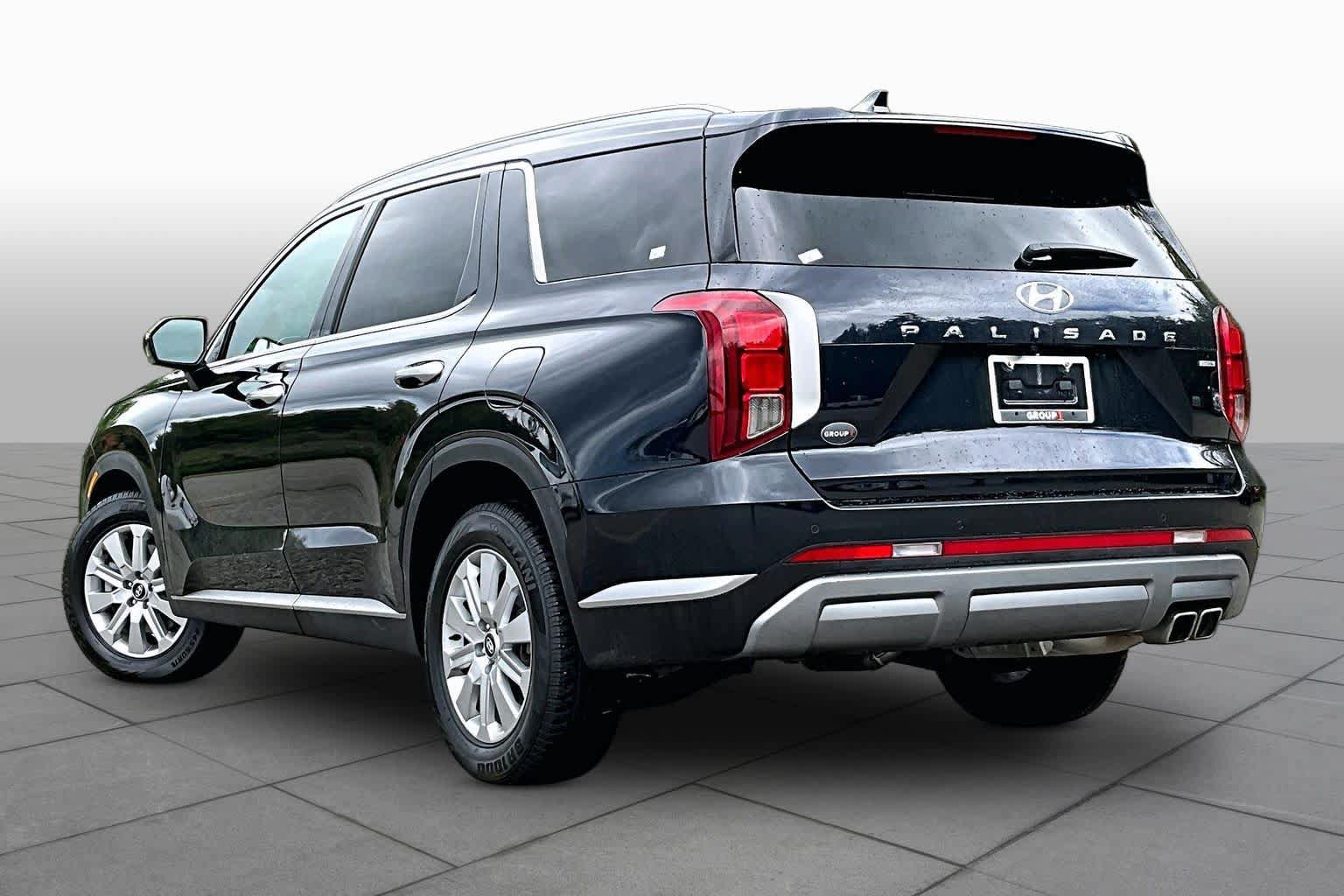 Used 2025 Hyundai Palisade SEL AWD/4WD image 12