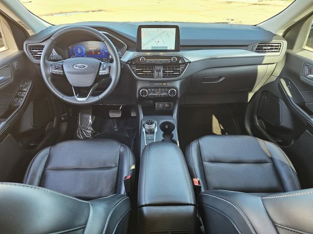 Certified 2022 Ford Escape Titanium image 8