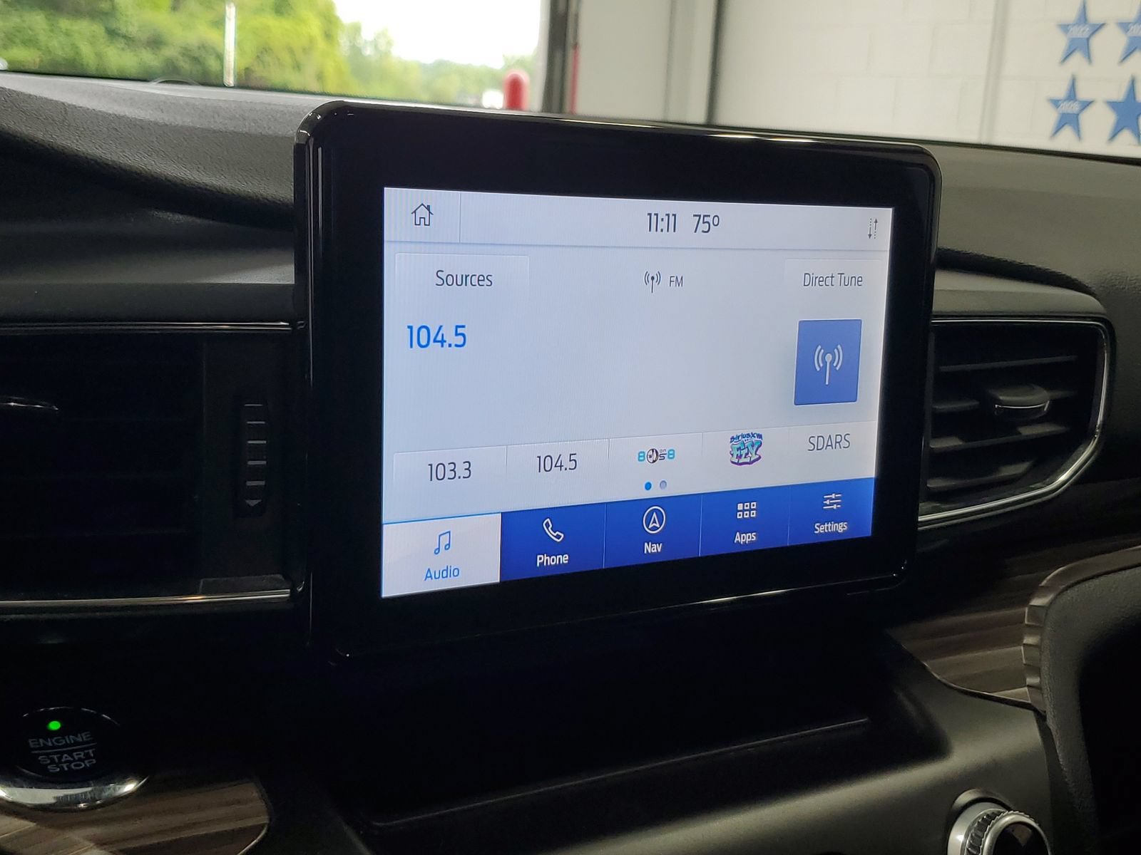 Certified 2020 Ford Explorer Limited w/ Hybrid Equipment Group 310A AWD/4WD image 24