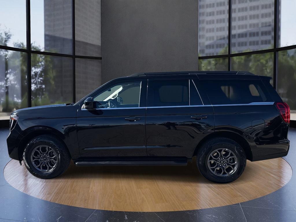 Certified 2025 Ford Expedition Active RWD image 5