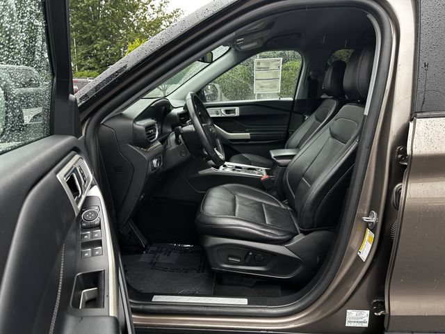 Certified 2021 Ford Explorer Limited w/ Equipment Group 301A AWD/4WD image 19