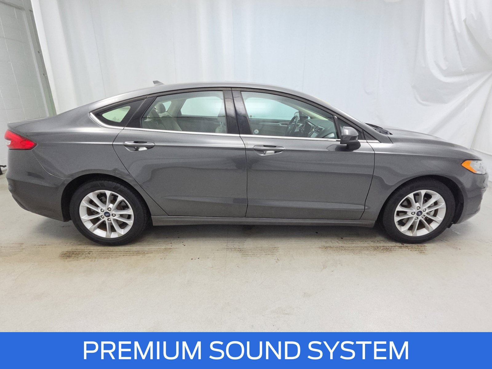 Certified 2020 Ford Fusion SE FWD image 8