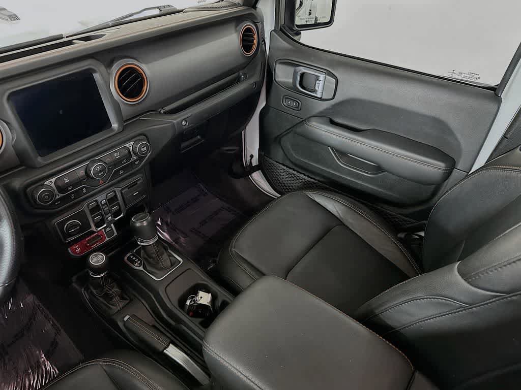 Used 2023 Jeep Gladiator Mojave w/ LED Lighting Group AWD/4WD image 11