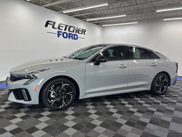 Used 2025 Kia K5 GT-Line w/ GT-Line Premium Package AWD/4WD image 3