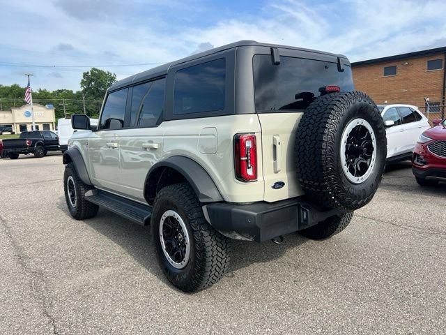 Certified 2025 Ford Bronco Outer Banks w/ Sasquatch Package AWD/4WD image 5