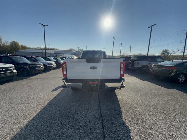 Certified 2025 Ford F250 XLT AWD/4WD image 4