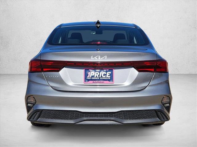 Used 2024 Kia Forte LXS FWD image 4