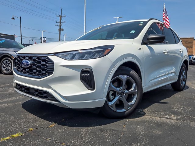 Certified 2024 Ford Escape ST-Line w/ Tech Pack #1 FWD image 1