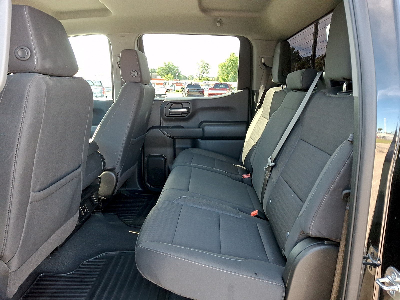 Used 2025 Chevrolet Silverado 1500 Custom AWD/4WD image 9