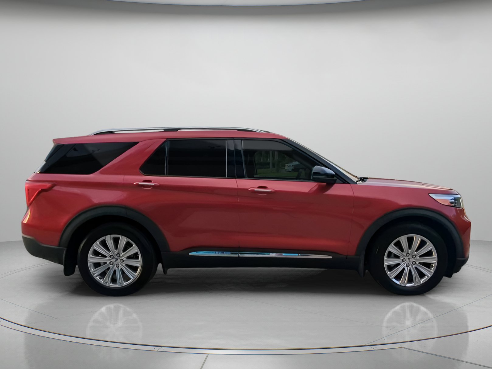 Certified 2022 Ford Explorer Limited w/ Equipment Group 301A RWD image 32