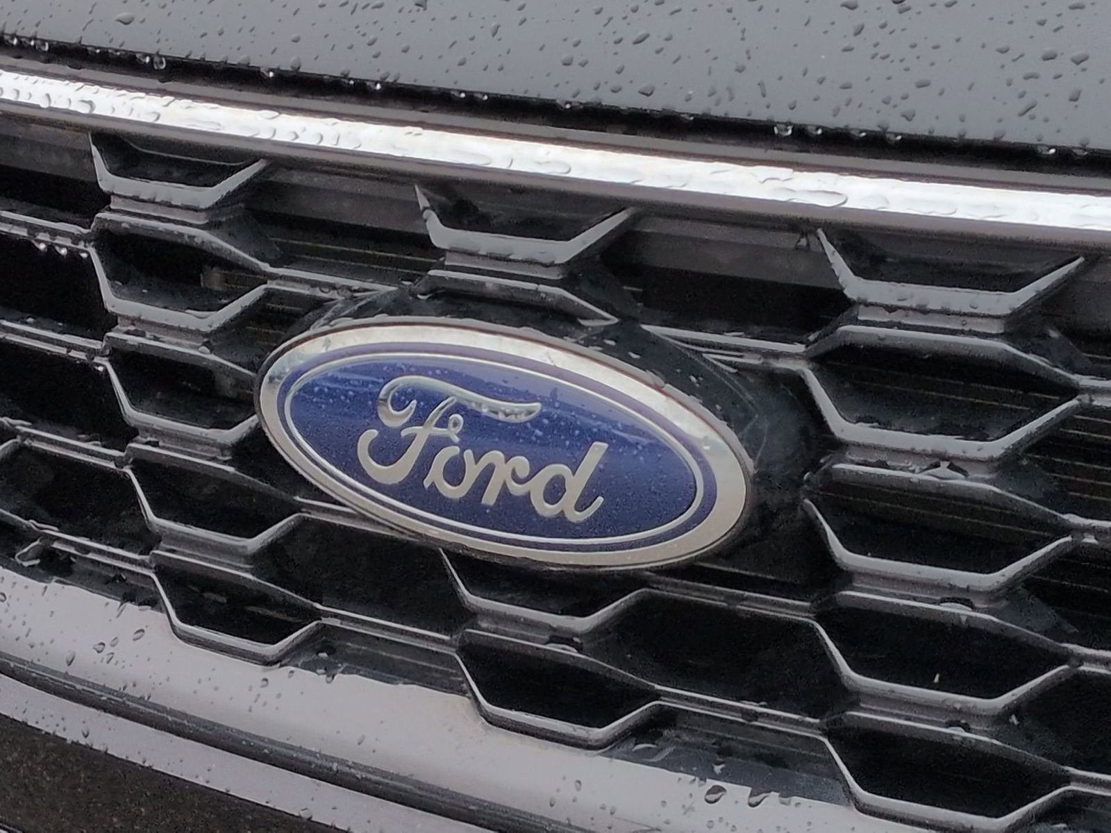 Certified 2023 Ford Escape ST-Line w/ Tech Pack #1 image 13