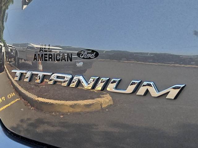 Certified 2022 Ford Edge Titanium AWD/4WD image 38
