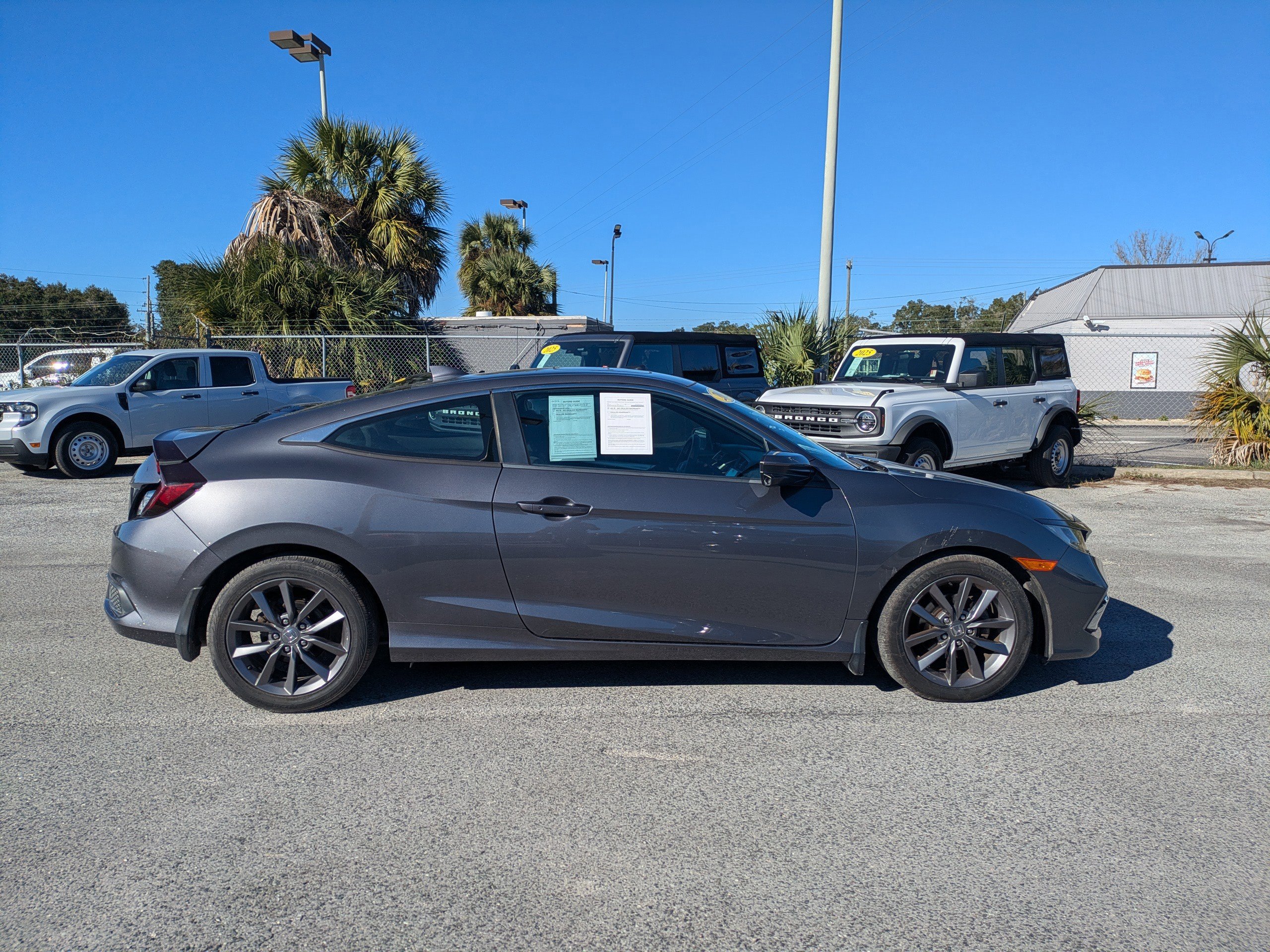 Used 2019 Honda Civic EX image 6