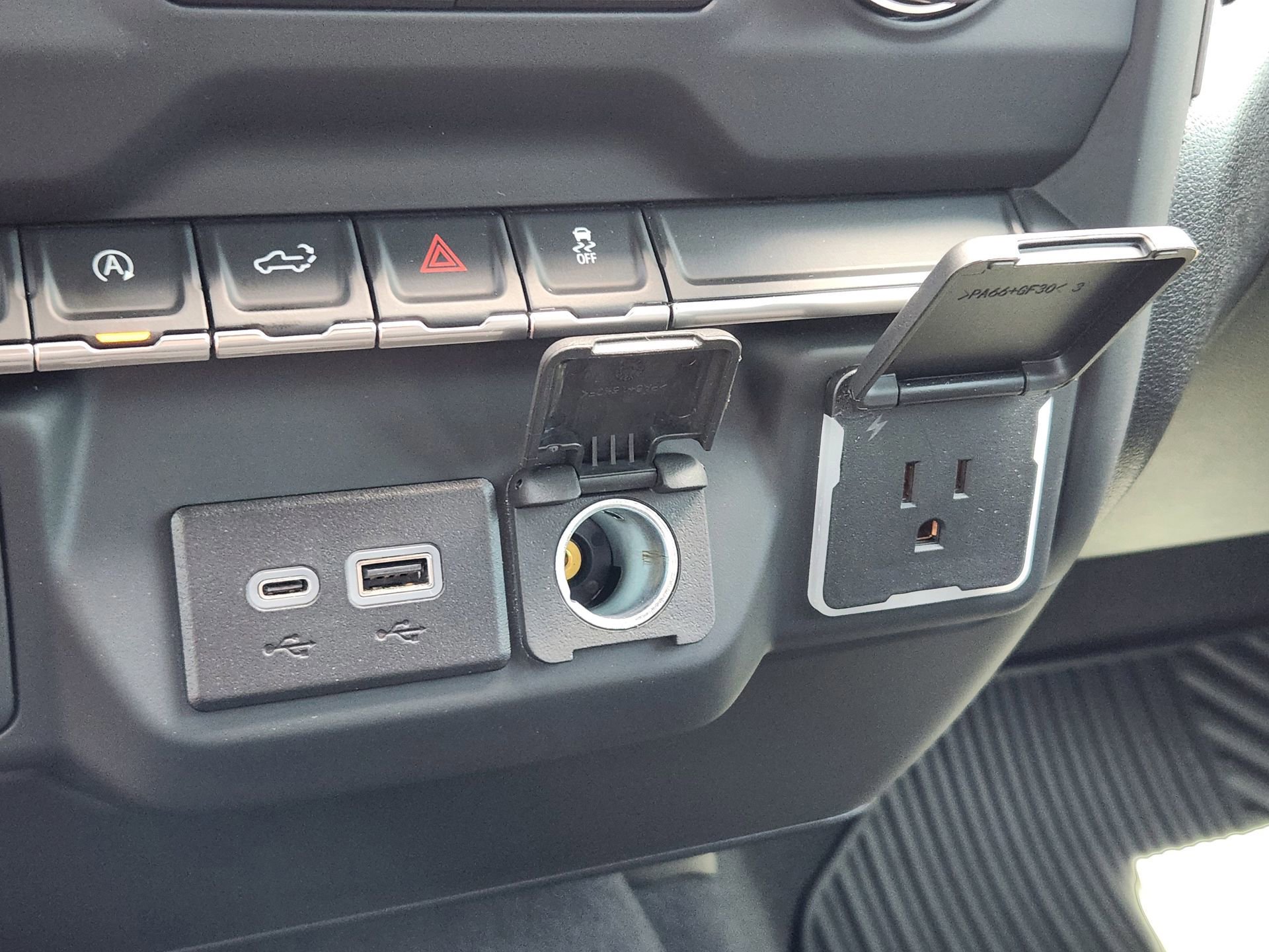 Used 2024 Chevrolet Silverado 1500 Custom image 24