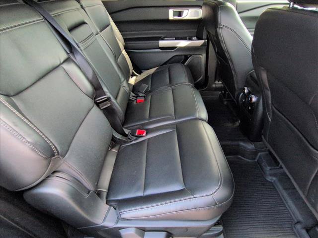 Certified 2023 Ford Explorer Limited w/ Limited Technology Package AWD/4WD image 19