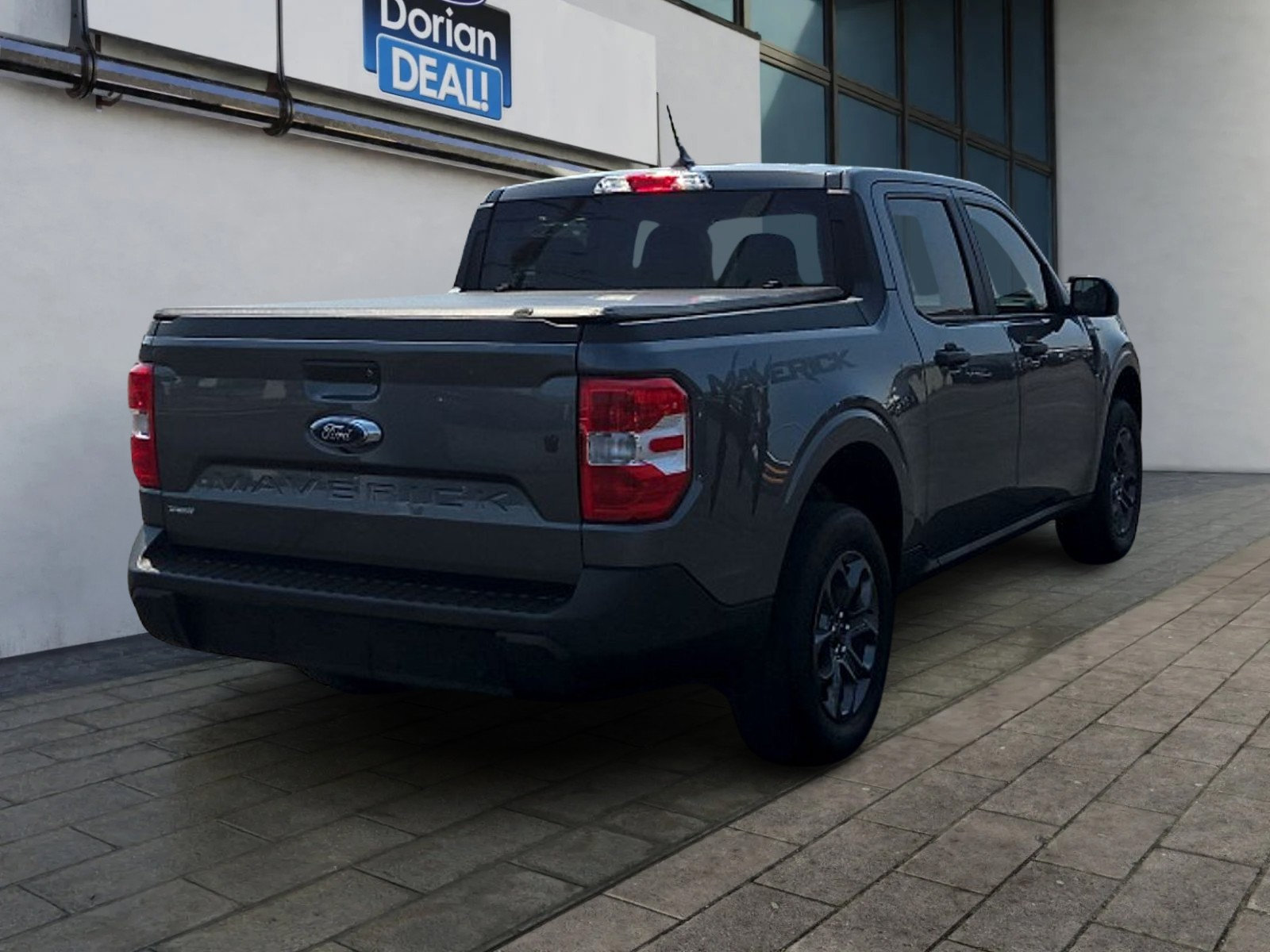 Certified 2024 Ford Maverick XLT FWD image 3