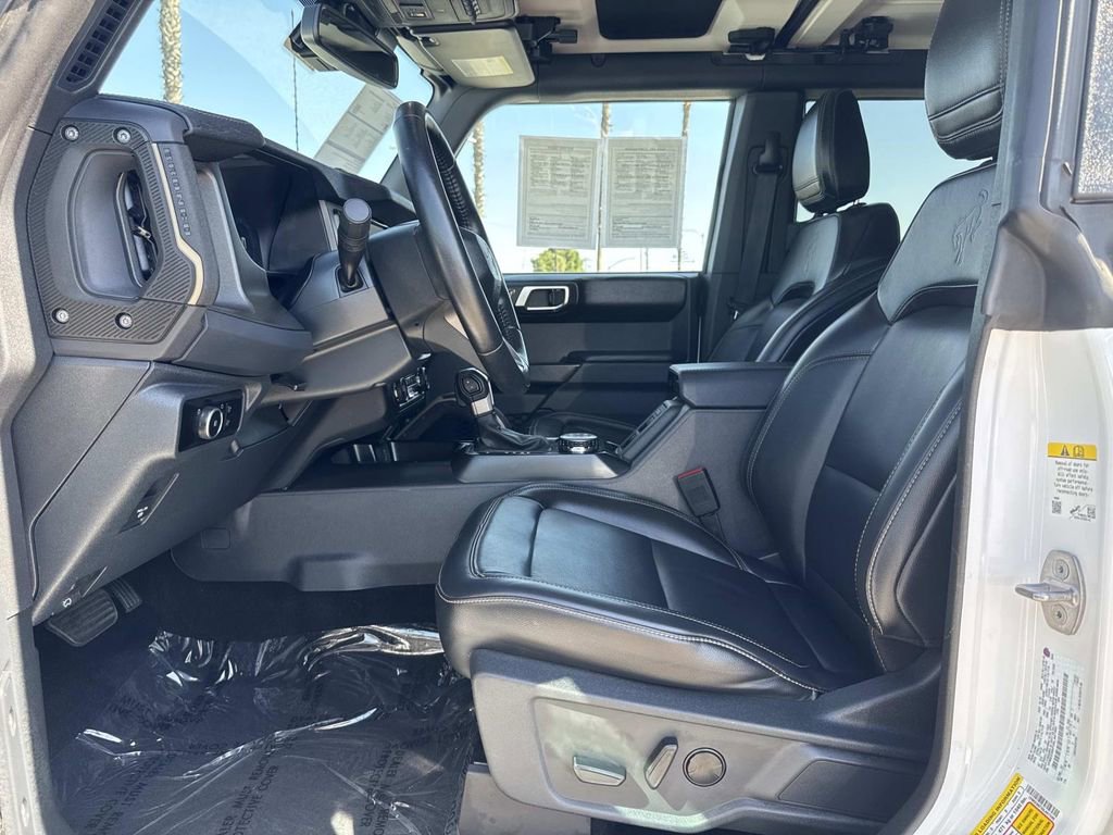 Certified 2025 Ford Bronco Badlands AWD/4WD image 21