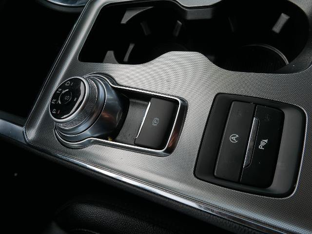 Certified 2023 Ford Edge Titanium AWD/4WD image 24