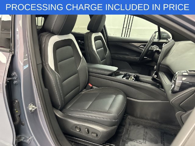 Used 2024 Chevrolet Blazer EV LT AWD/4WD image 16