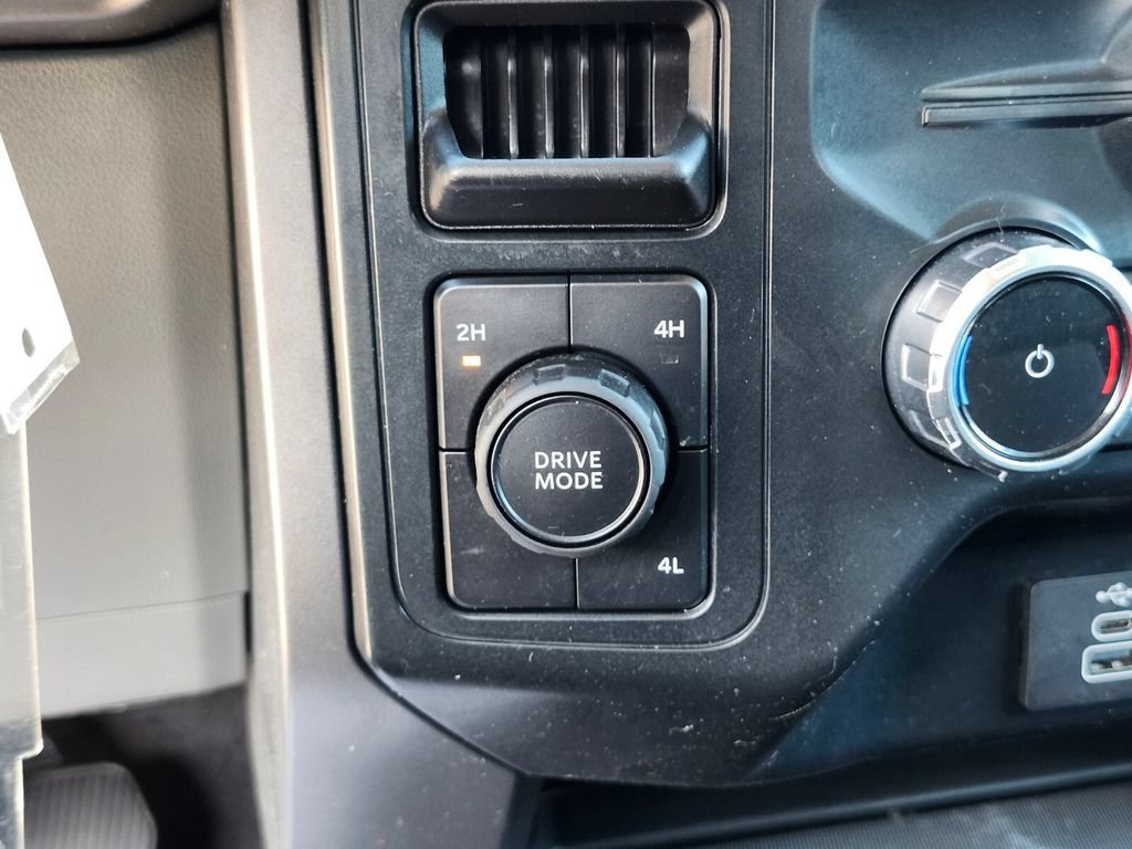 Certified 2025 Ford F150 XLT w/ Equipment Group 301A Standard AWD/4WD image 24