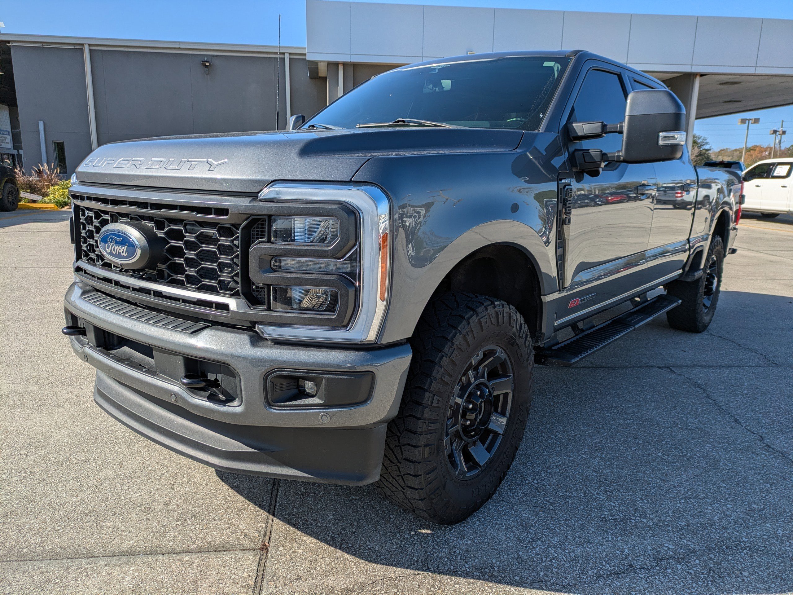 Certified 2023 Ford F250 Lariat w/ Lariat Ultimate Package image 7