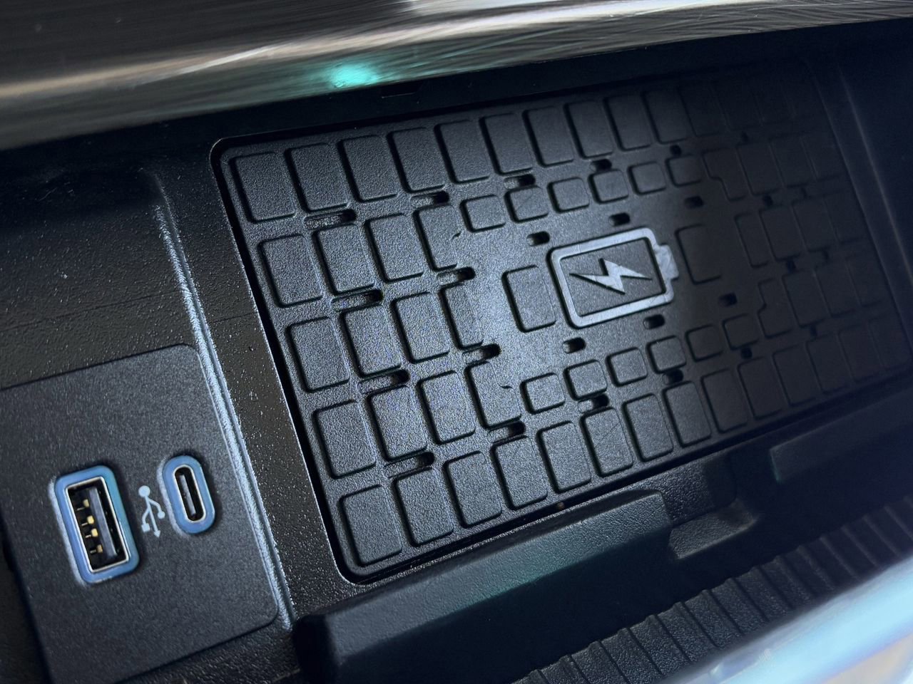 Certified 2022 Ford Expedition Max Limited image 22