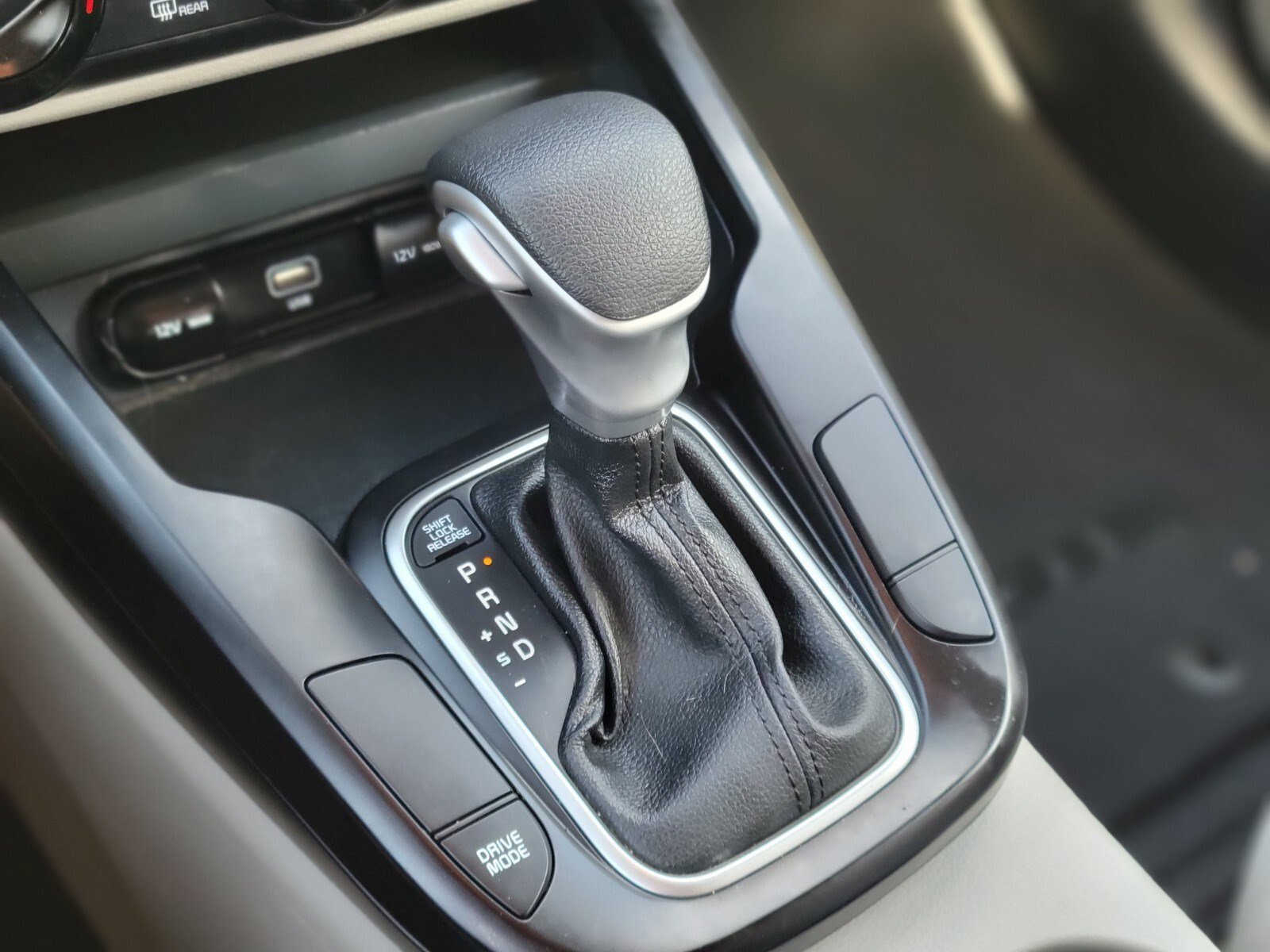 Used 2024 Kia Soul LX w/ Option Group 015 image 25