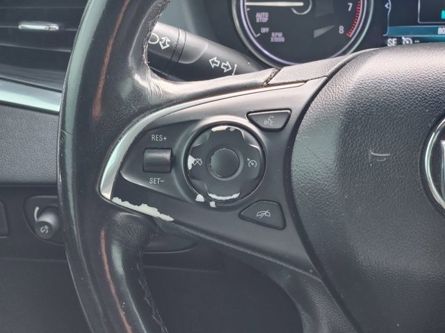 Used 2019 Buick Enclave Essence image 27