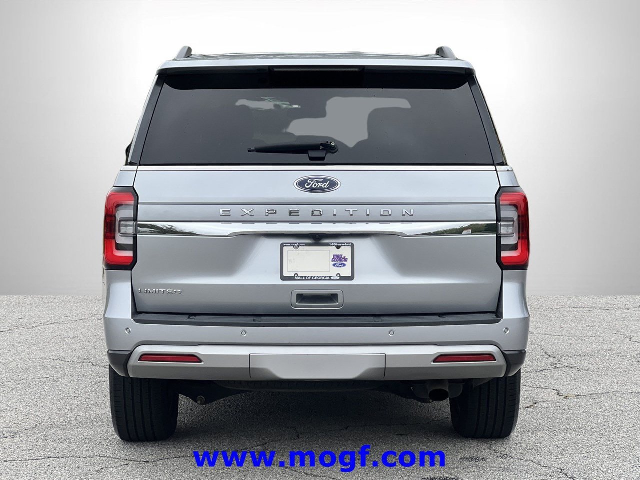 Certified 2024 Ford Expedition Limited RWD image 28