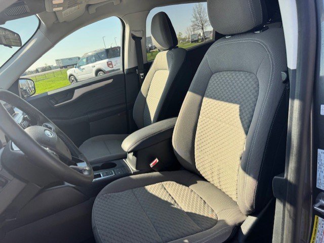 Certified 2022 Ford Escape SE w/ Convenience Package AWD/4WD image 12