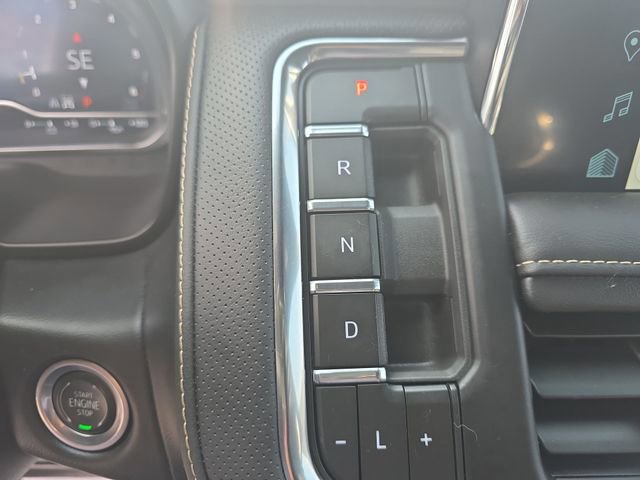 Used 2024 Chevrolet Tahoe Premier image 20