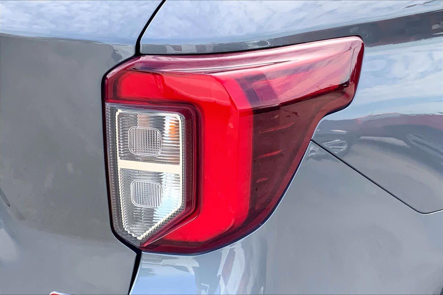 Certified 2024 Ford Explorer ST w/ Equipment Group 401A AWD/4WD image 25