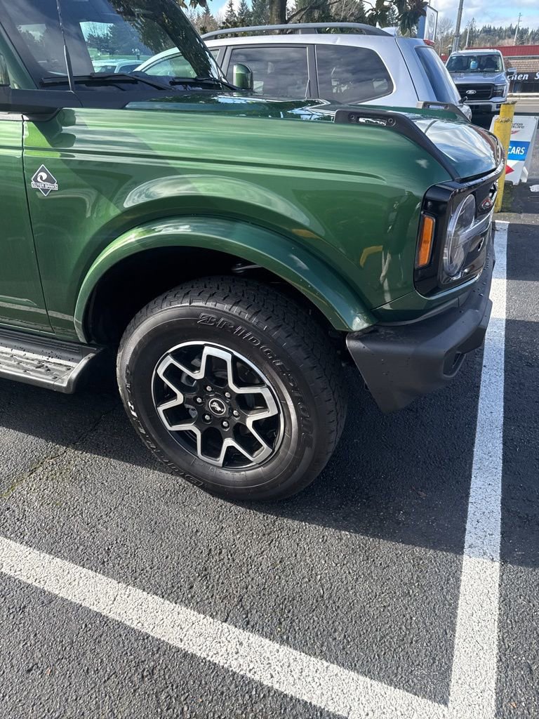 Certified 2025 Ford Bronco Outer Banks AWD/4WD image 3