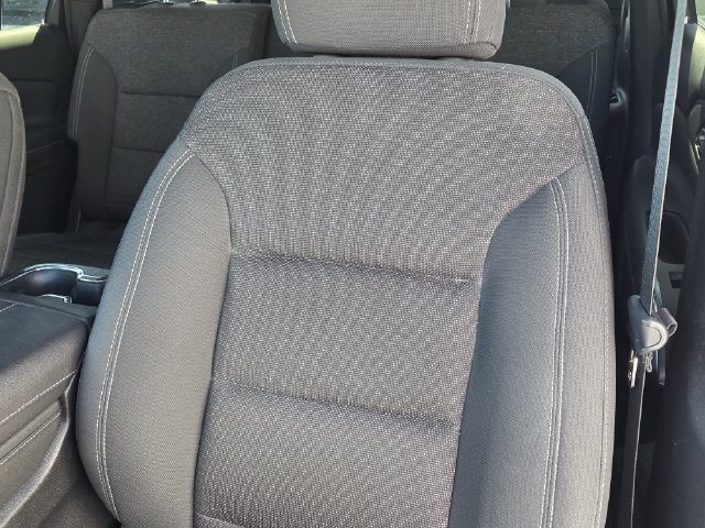 Used 2024 Chevrolet Traverse LS FWD image 15