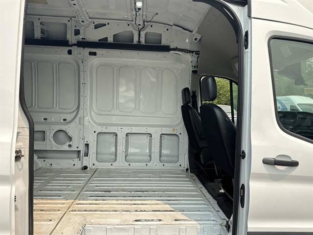 Certified 2024 Ford Transit 250 148 High Roof Extended RWD image 27