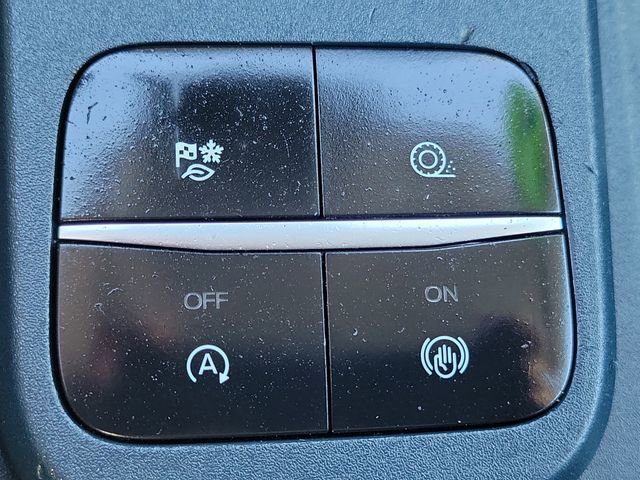 Certified 2023 Ford Maverick XLT w/ XLT Luxury Package image 17