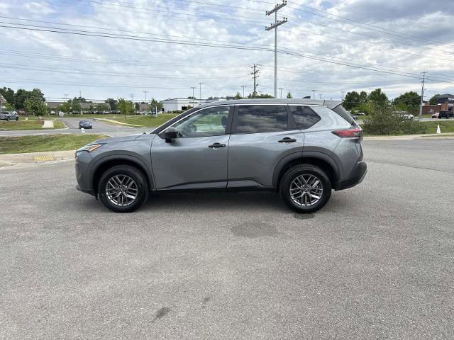 Used 2023 Nissan Rogue S AWD/4WD image 8