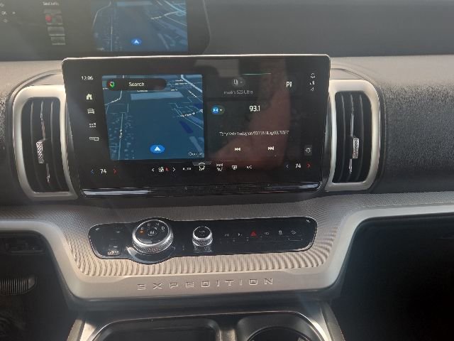 Certified 2025 Ford Expedition Max Active AWD/4WD image 32