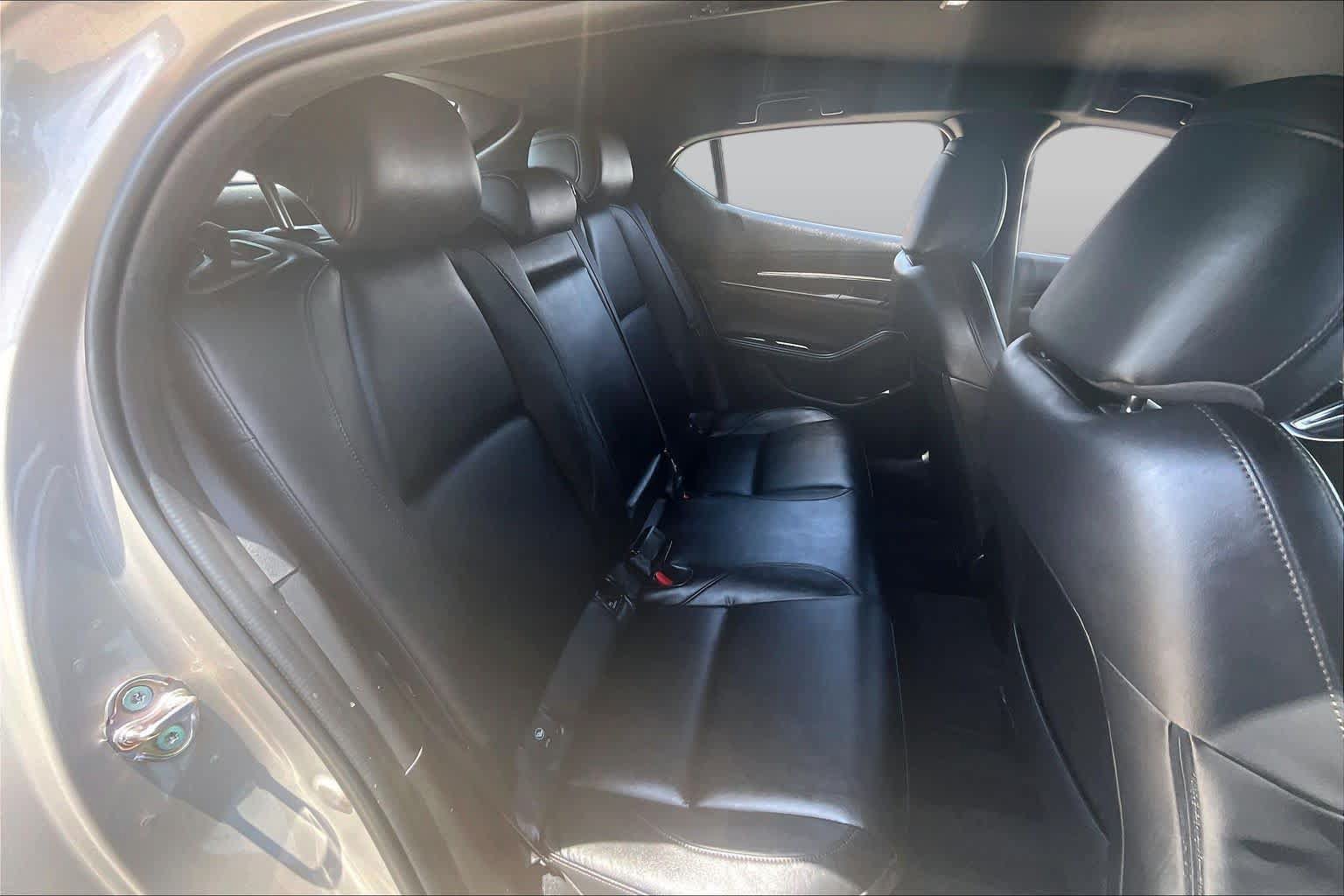 Used 2024 MAZDA MAZDA3 s FWD image 18