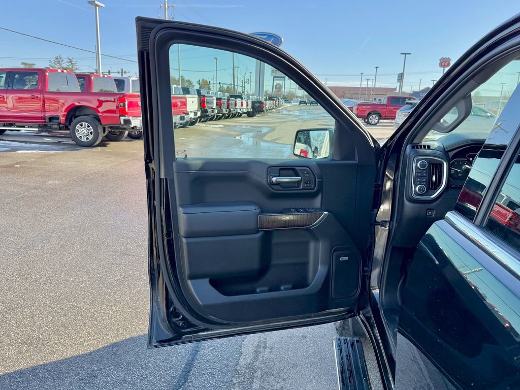 Used 2021 GMC Sierra 1500 Denali w/ Denali Ultimate Package image 13